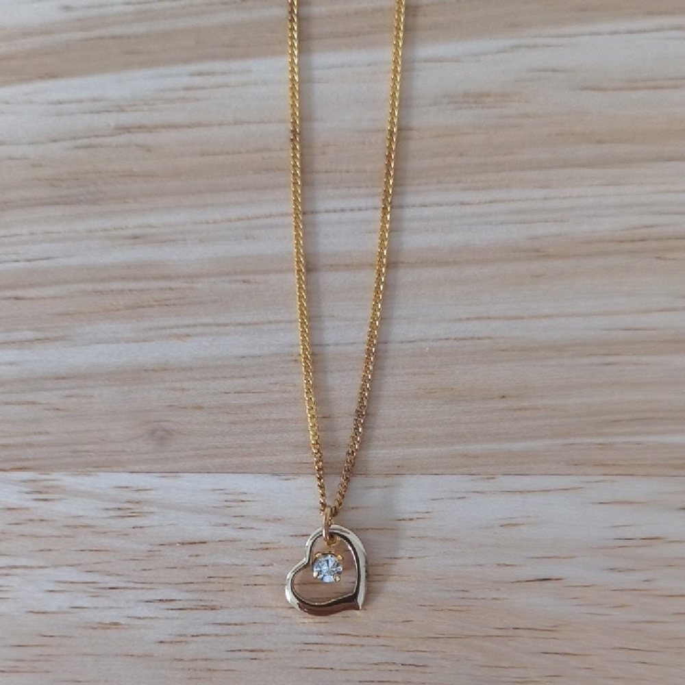 Tiny Gold Heart Pendant Necklace